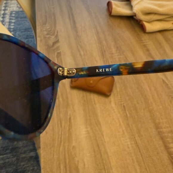 Krewe Landry Polarized Sunglasses - Indigo Tortoise - Picture 6 of 7